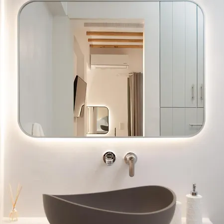 Апарт-отель A La Residences 01